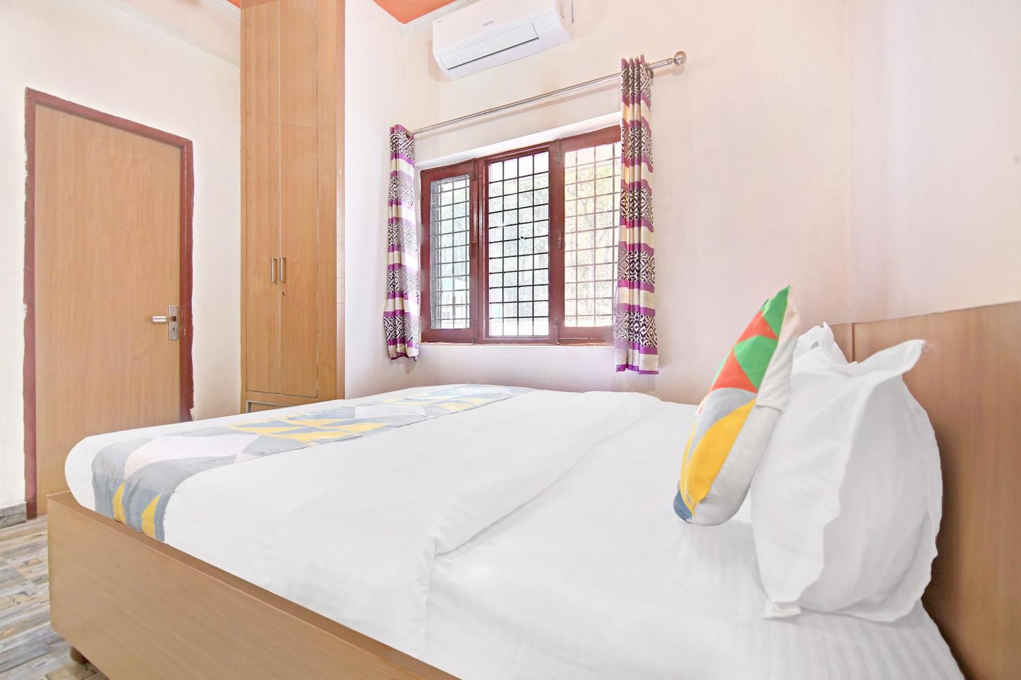 Home 78802 Balaji Bhawan Jhājra Esterno foto