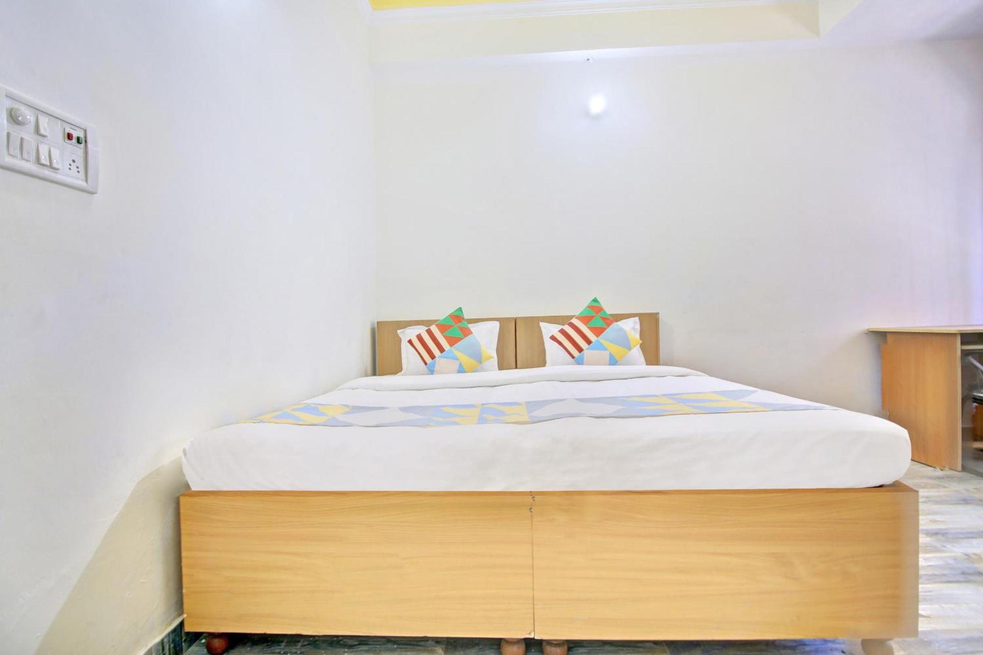 Home 78802 Balaji Bhawan Jhājra Esterno foto